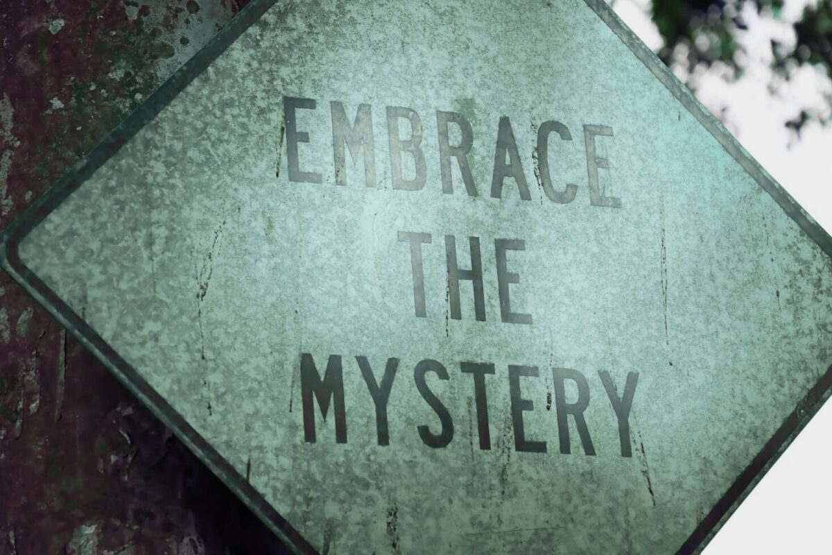 The Power of Tarot in Your Journey to Self-Knowledge